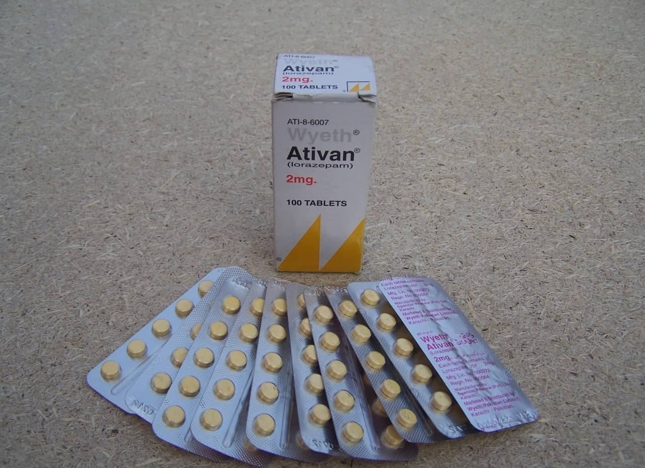 ATIVAN 2MG (Lorazepam) front view