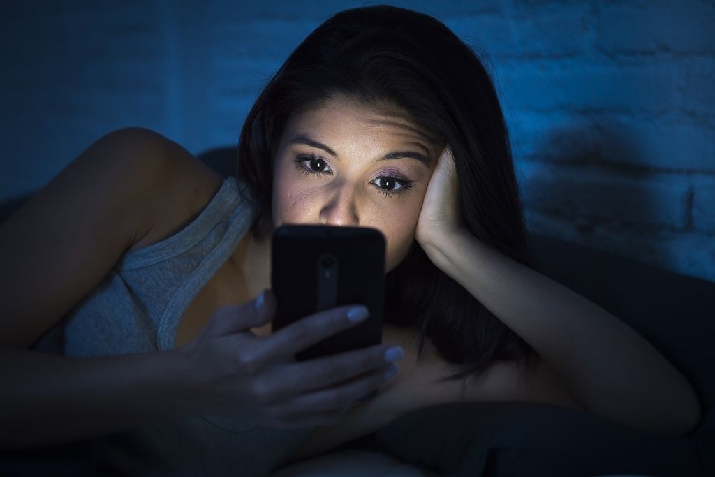 The Dangers of Buying Prescription Drugs Online On Social Media
