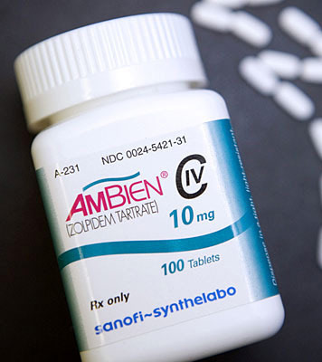 AMBIEN 10MG (Zolpidem) packaging and bottle